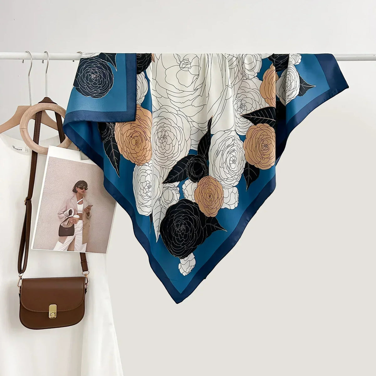 High-profile High-grade Korean Color Matching Floral Printed Scarf