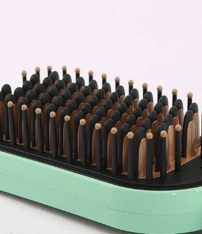 Sleek Stroke Hair Brush ©
